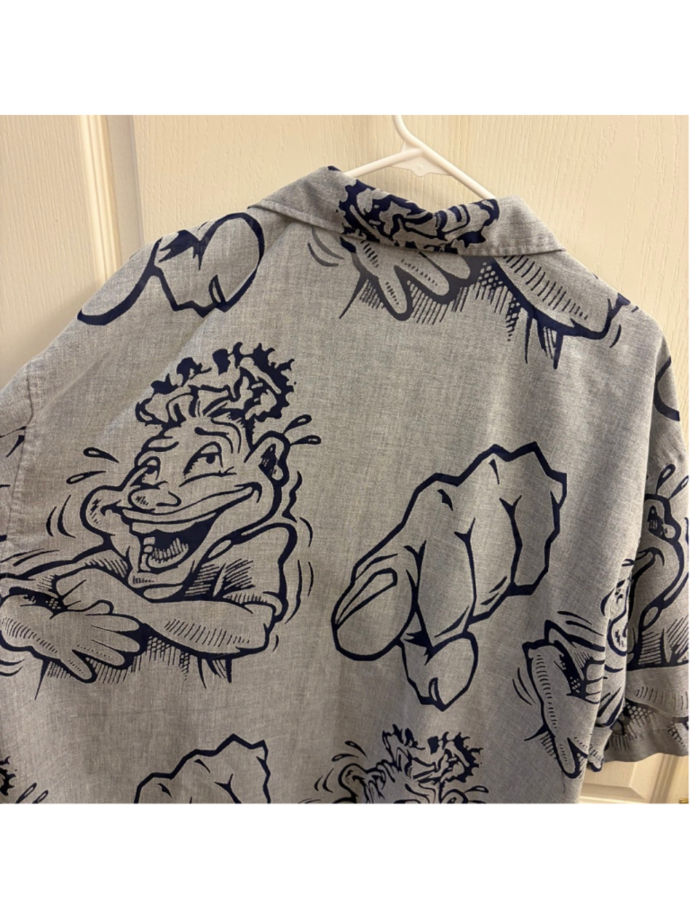Men's No Boundaries Y2K SK8 Button Down Shirt XL Gray Navy - Picture 6 of 6